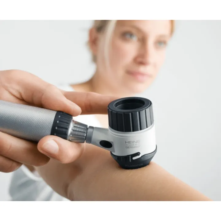 Dermatoscopio HEINE DELTA 20T Set con mango recargable