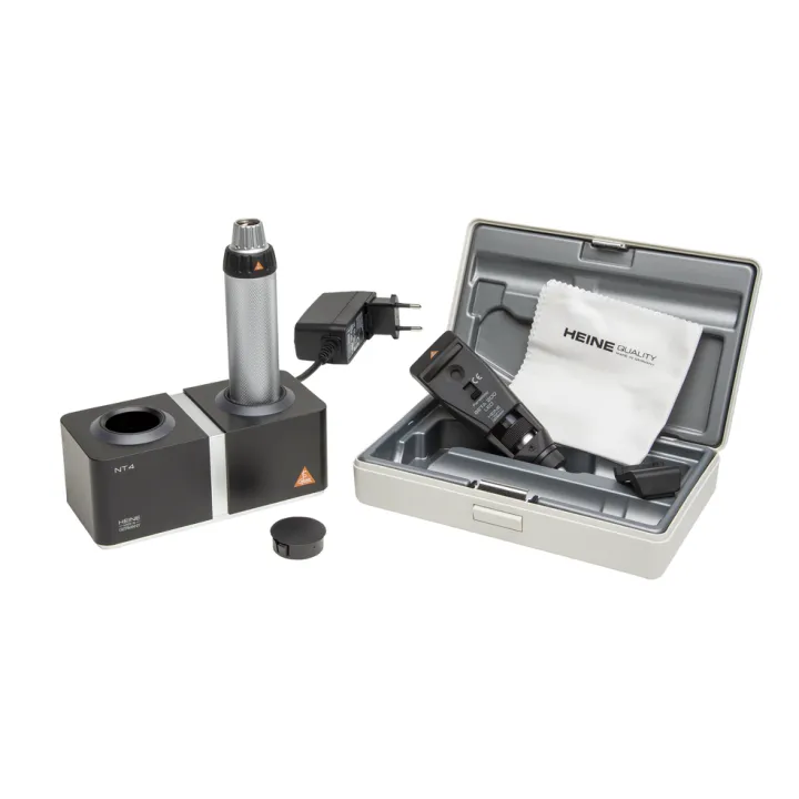 Retinoscopio HEINE BETA 200 LED con cargador de mesa