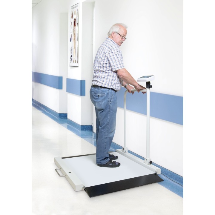 Báscula para silla de ruedas con asidero práctico KERN MWA 300K-1PM