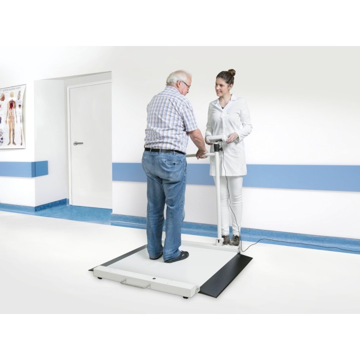 Báscula para silla de ruedas con asidero práctico KERN MWA 300K-1PM