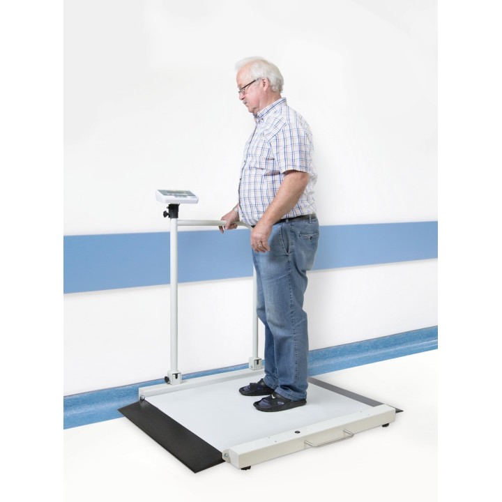 Báscula para silla de ruedas con asidero práctico KERN MWA 300K-1PM