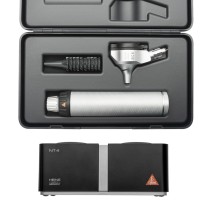 Otoscopio HEINE BETA 400 LED con cargador de mesa en estuche